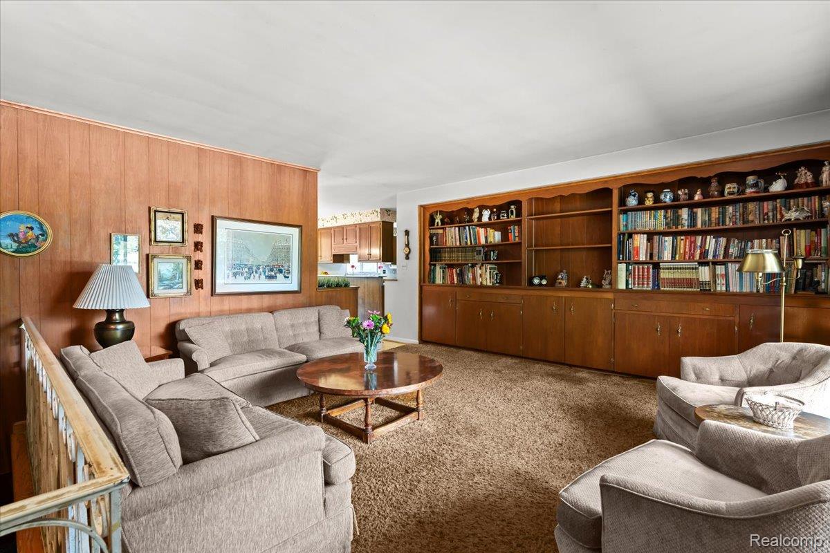 4401 Chisholm Trail Trail