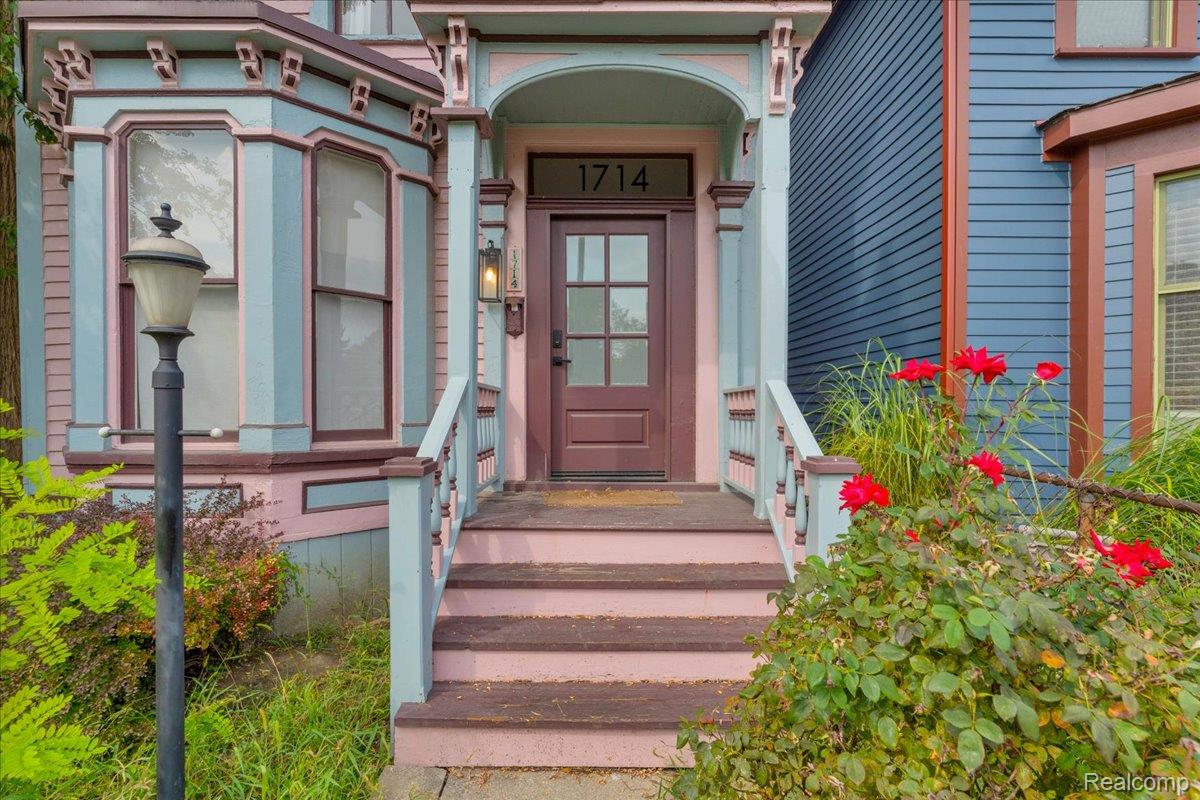 1714 Bagley Street