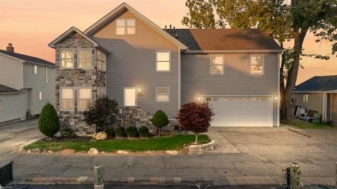 50740 Base Street New Baltimore City MI 48047