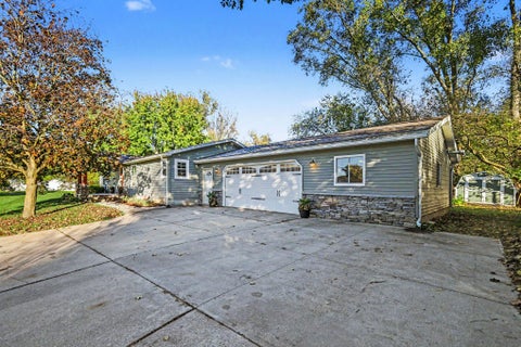 Tiny photo for 11555 60th Street SE, Lowell Charter Township, MI 49302 (MLS # 65026055831)