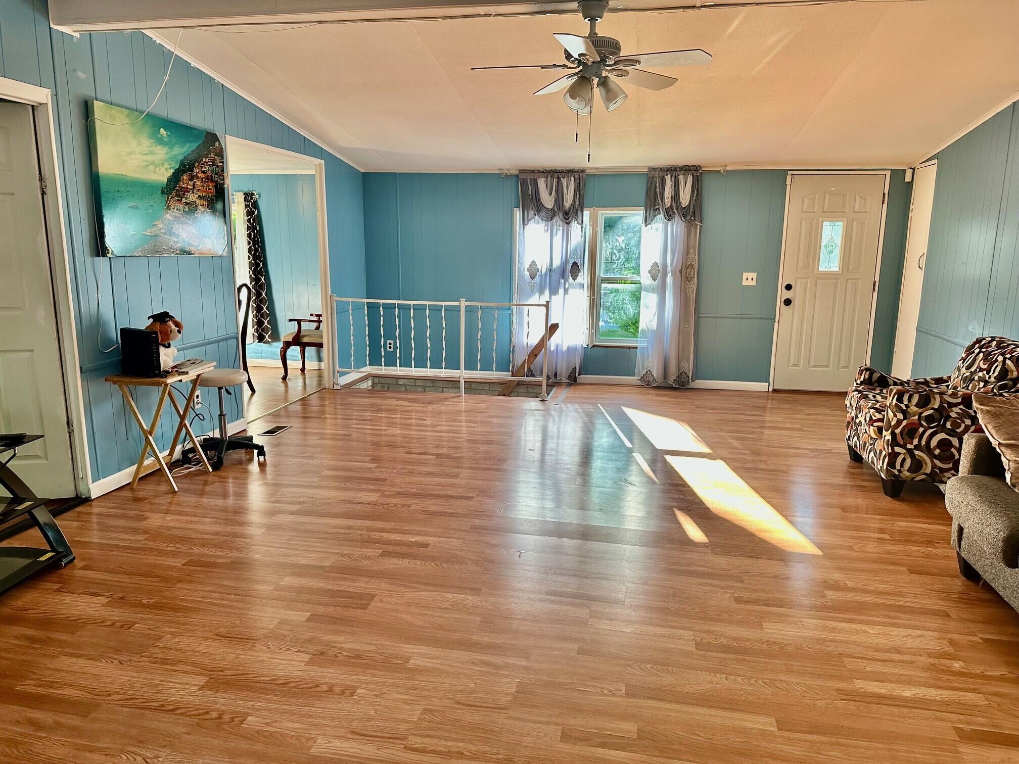 2116 Mcilwraith Street