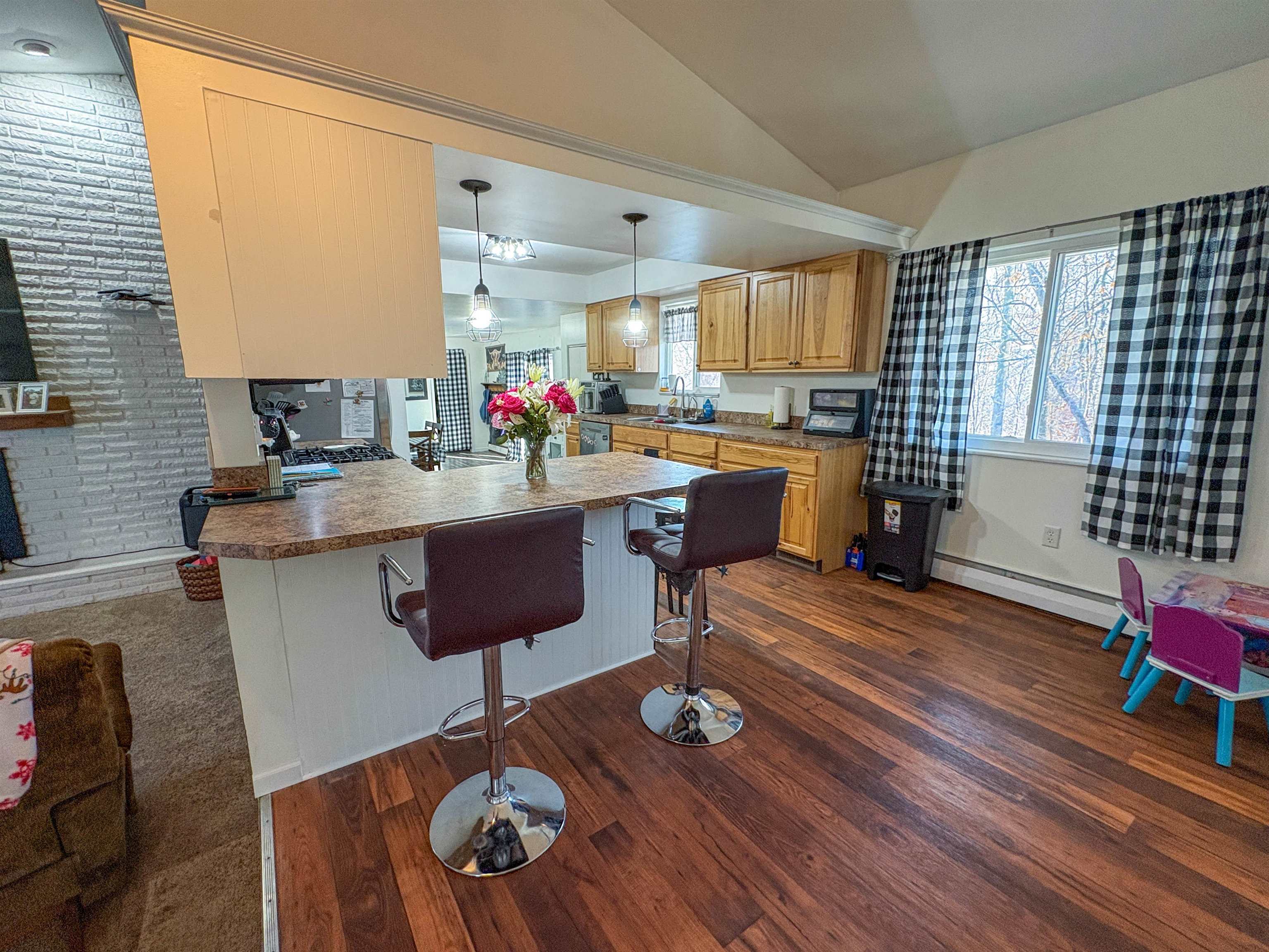 7126 Birchwood Drive