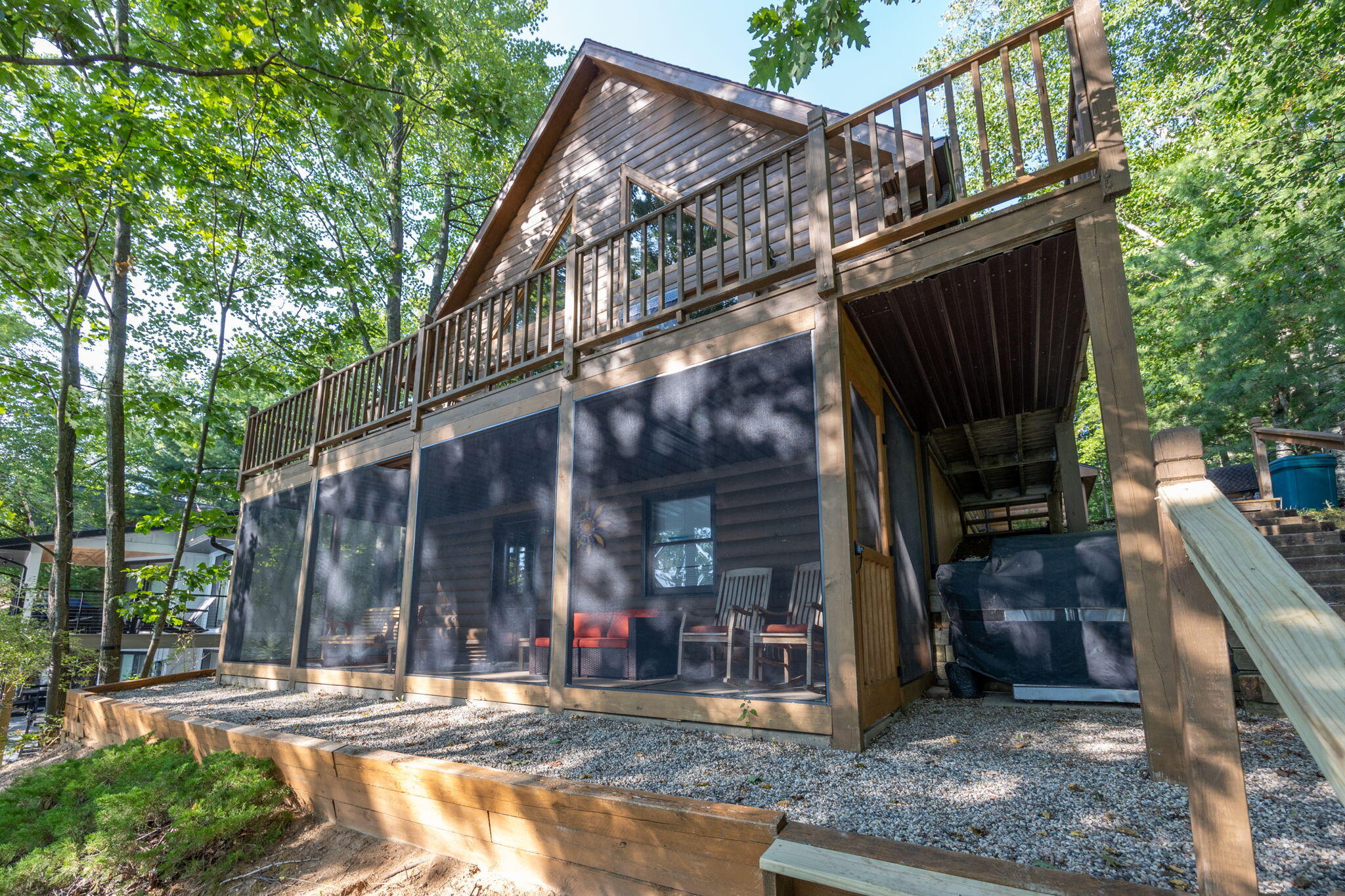 8711 N Island Drive