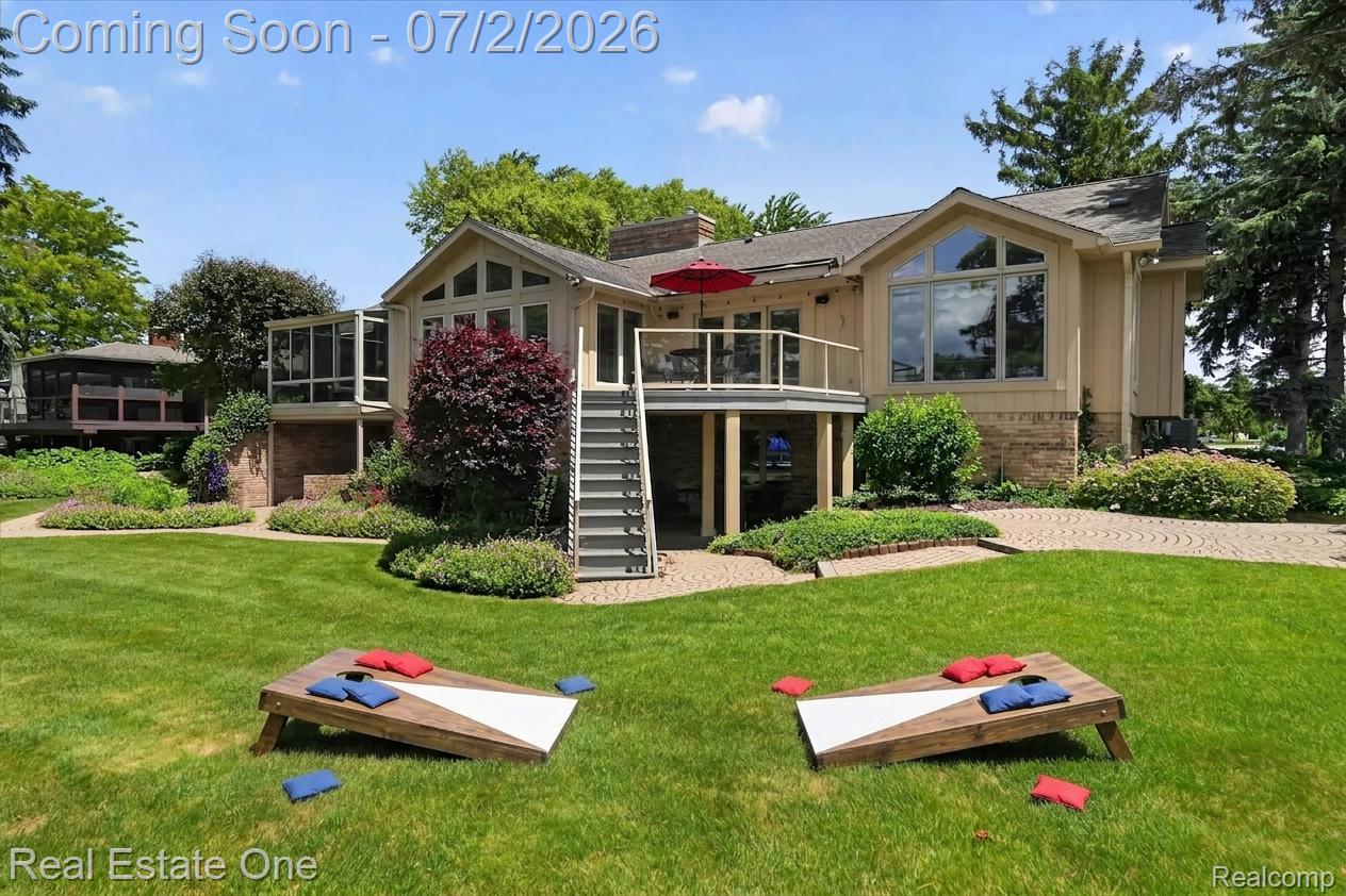 5161 Ledgewood Drive