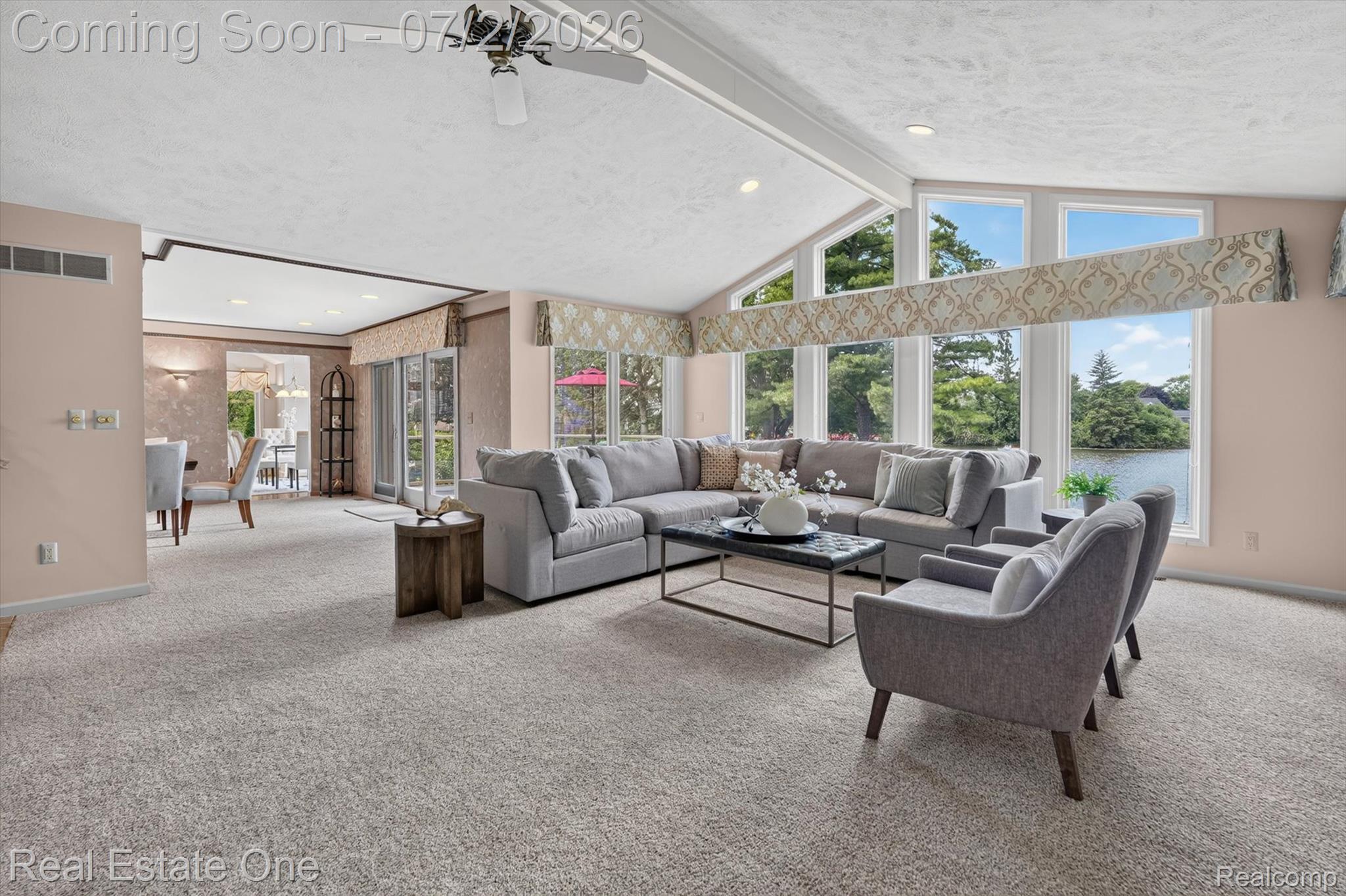 5161 Ledgewood Drive