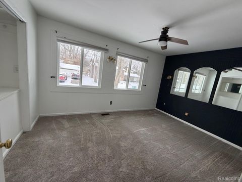 Tiny photo for 3099 Chenoa Street, Commerce Charter Township, MI 48382 (MLS # 20261005339)