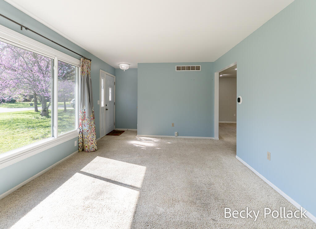 338 N 145th Avenue