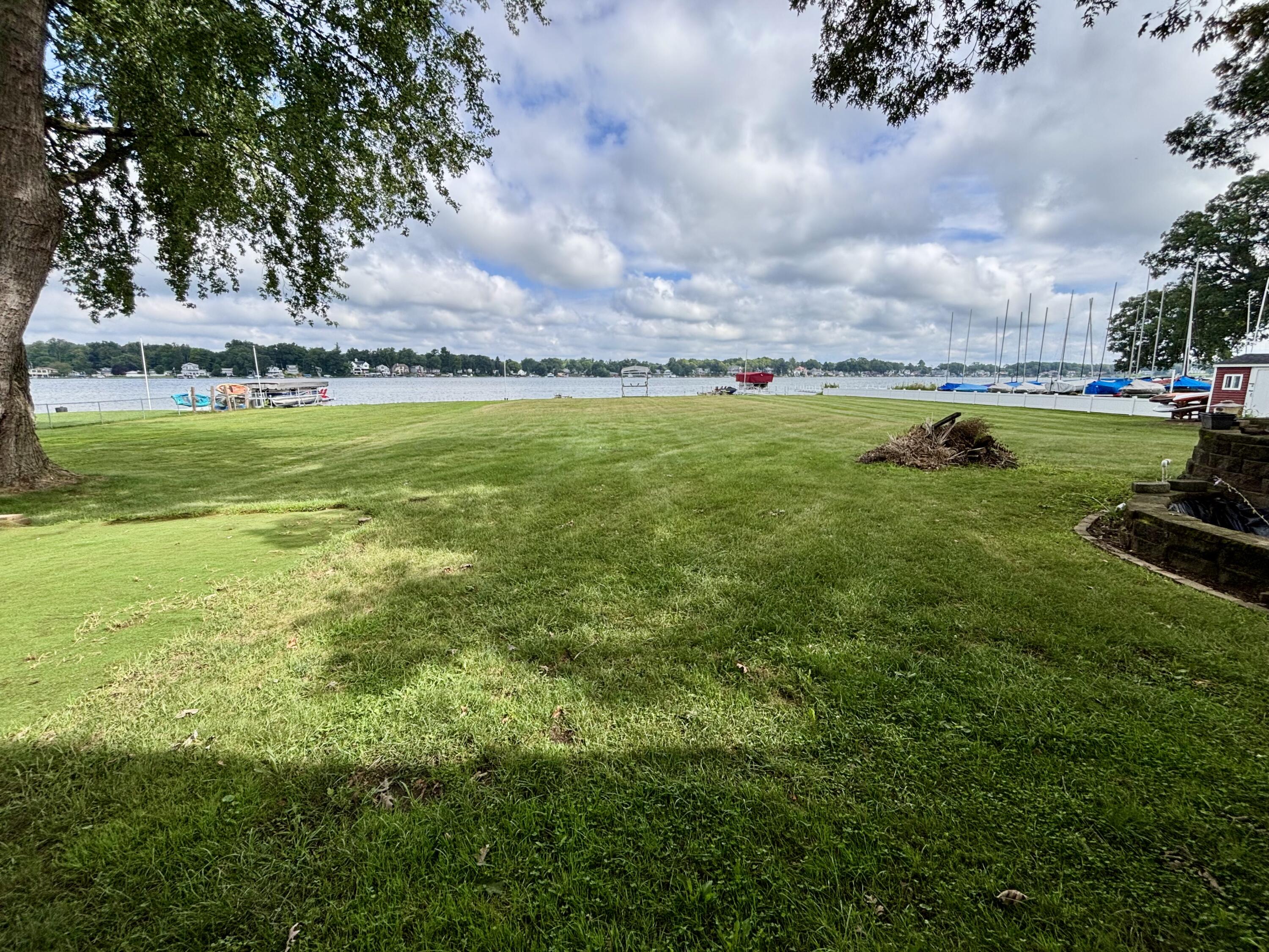 68738 S S Shore Drive