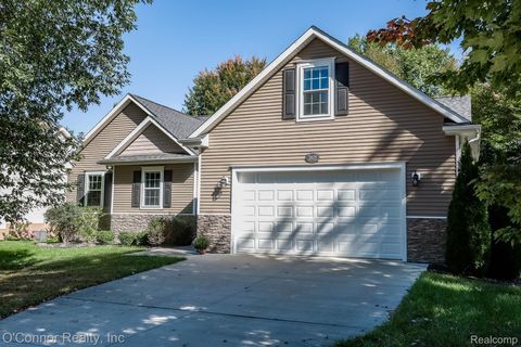 Photo of 5878 S Bob White Drive, Kimball Township, MI 48074 (MLS # 20251041294)