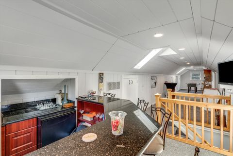 listing image 52