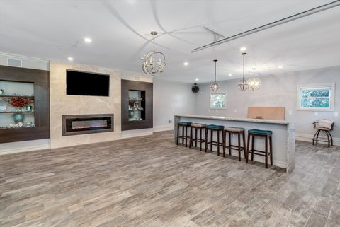 listing image 54