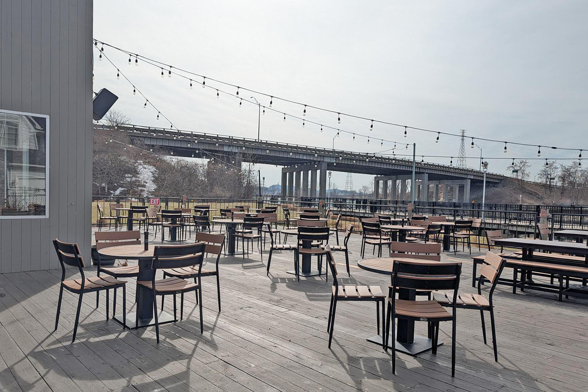 971 W Savidge Street