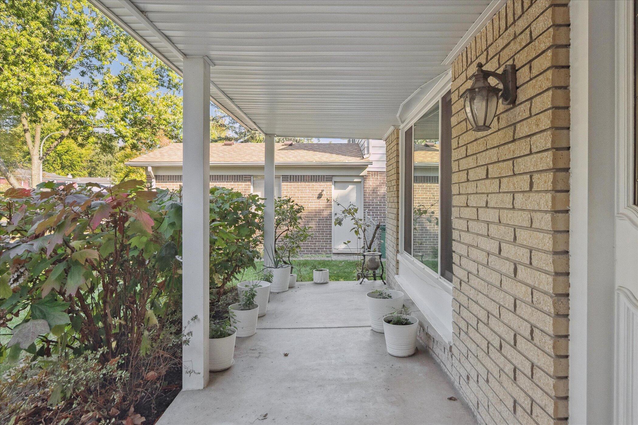 43009 Arlington Road