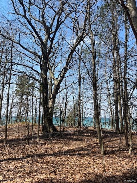 5271 Lake Breeze Drive