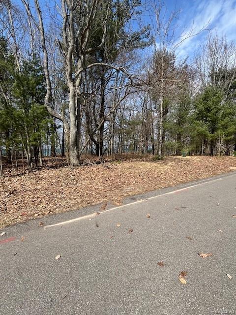 5271 Lake Breeze Drive