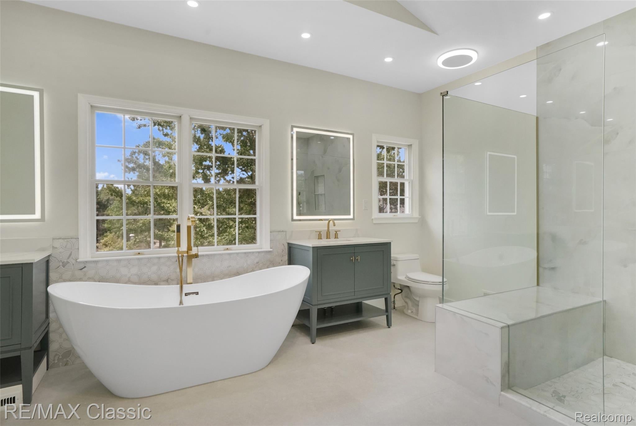 49899 Leyland Circle