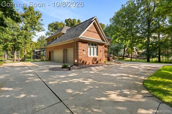 2490 Island View Drive