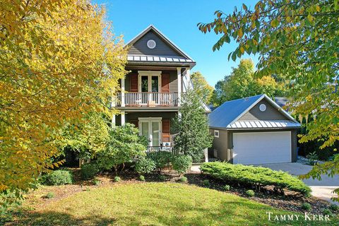 1021 Holland Street Saugatuck City MI 49453