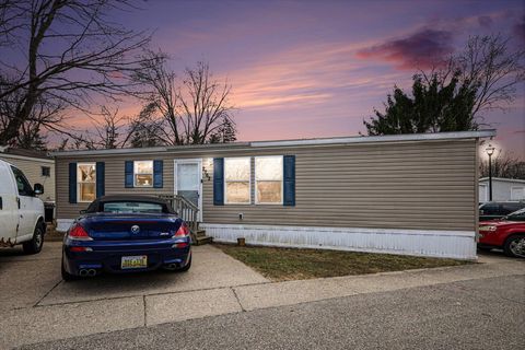 Tiny photo for 2762 Regina Street SW #338, Wyoming City, MI 49519 (MLS # 65026013464)