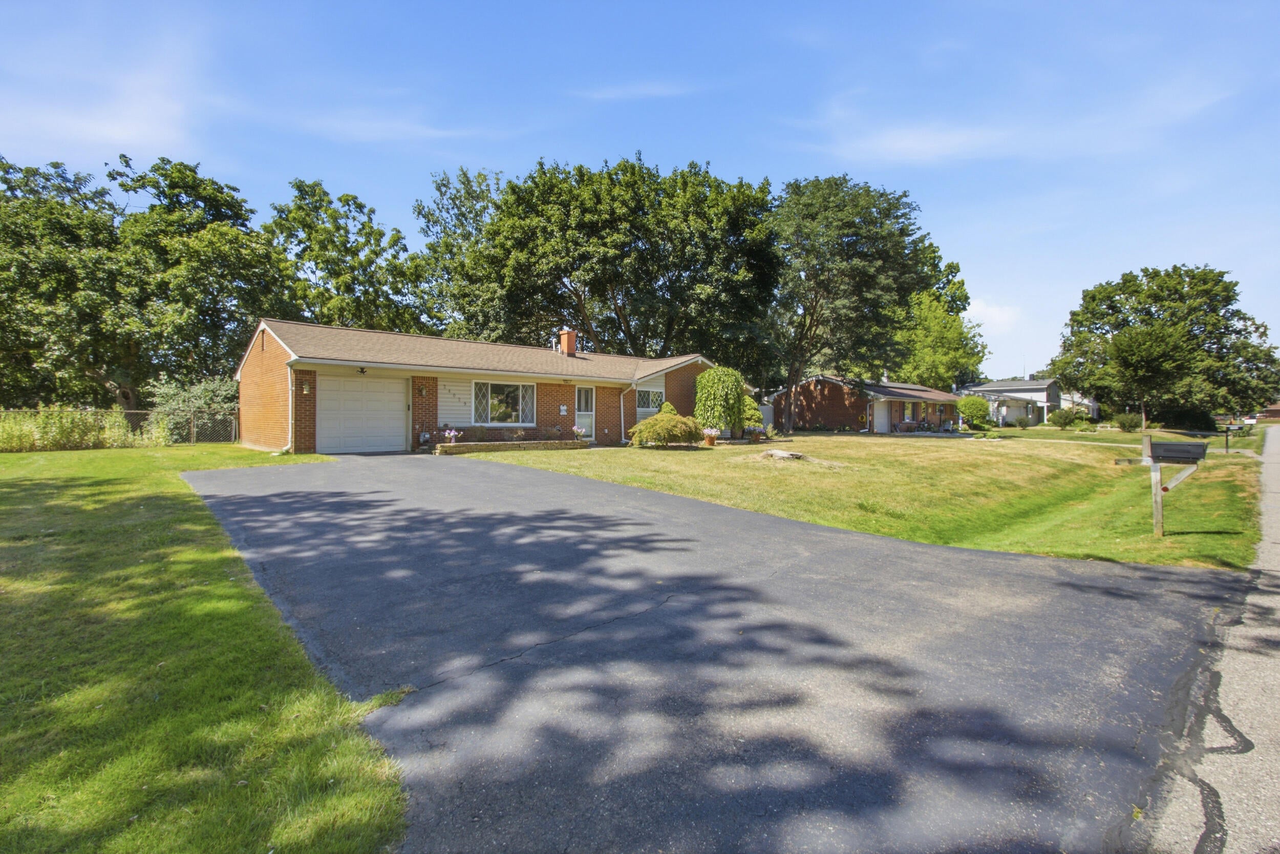 24029 Ripple Creek