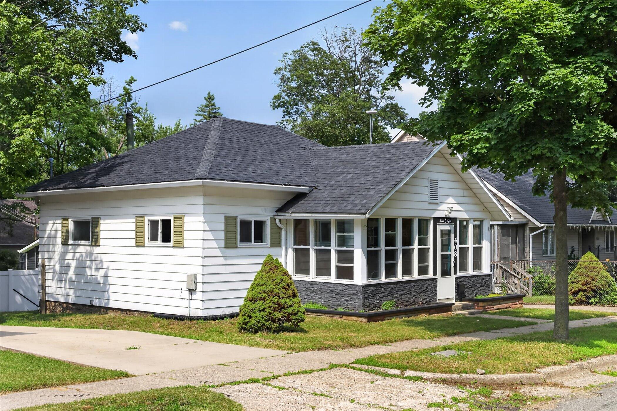 408 W Orange Street W