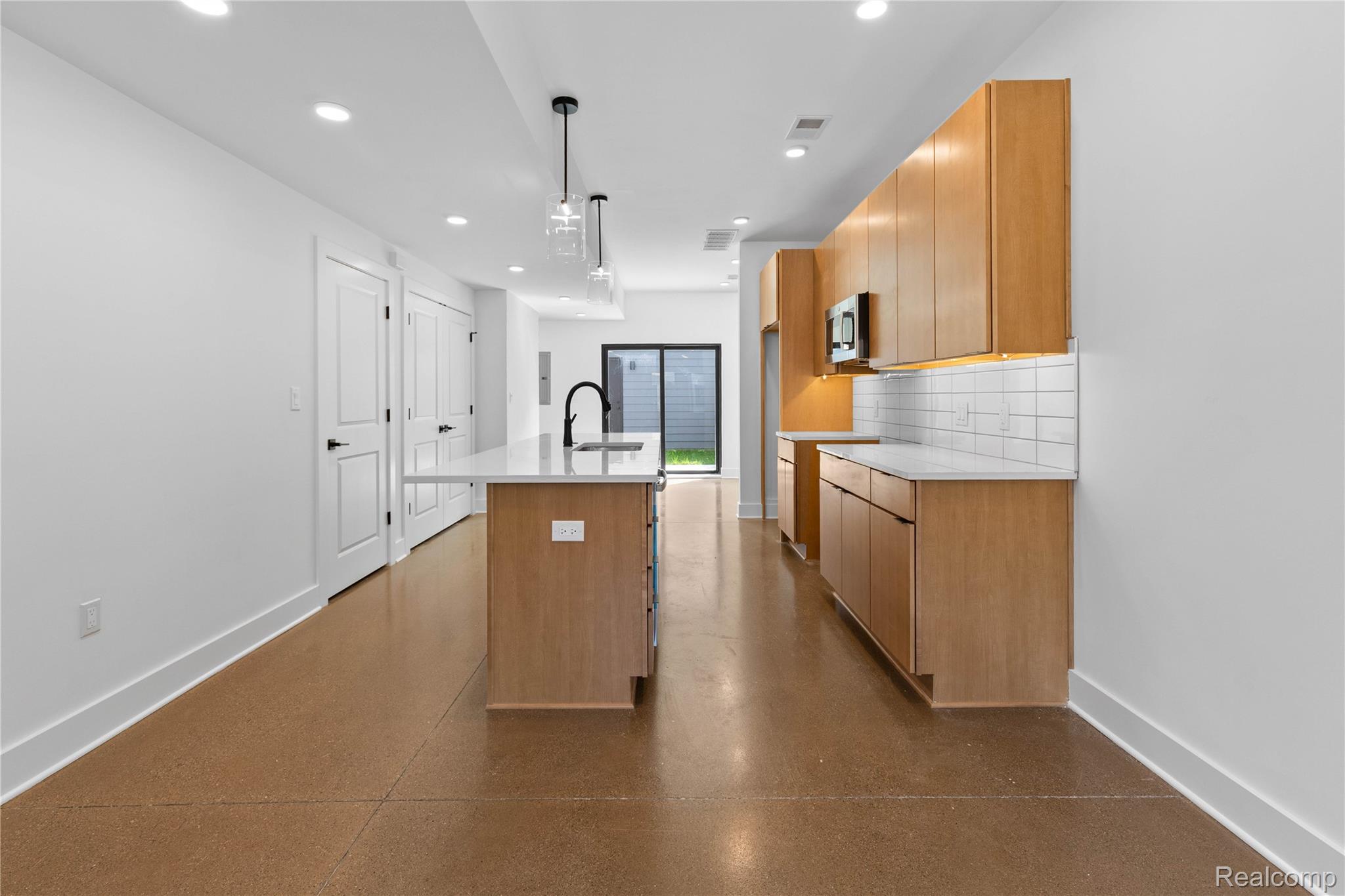 3420 COCHRANE Street 2