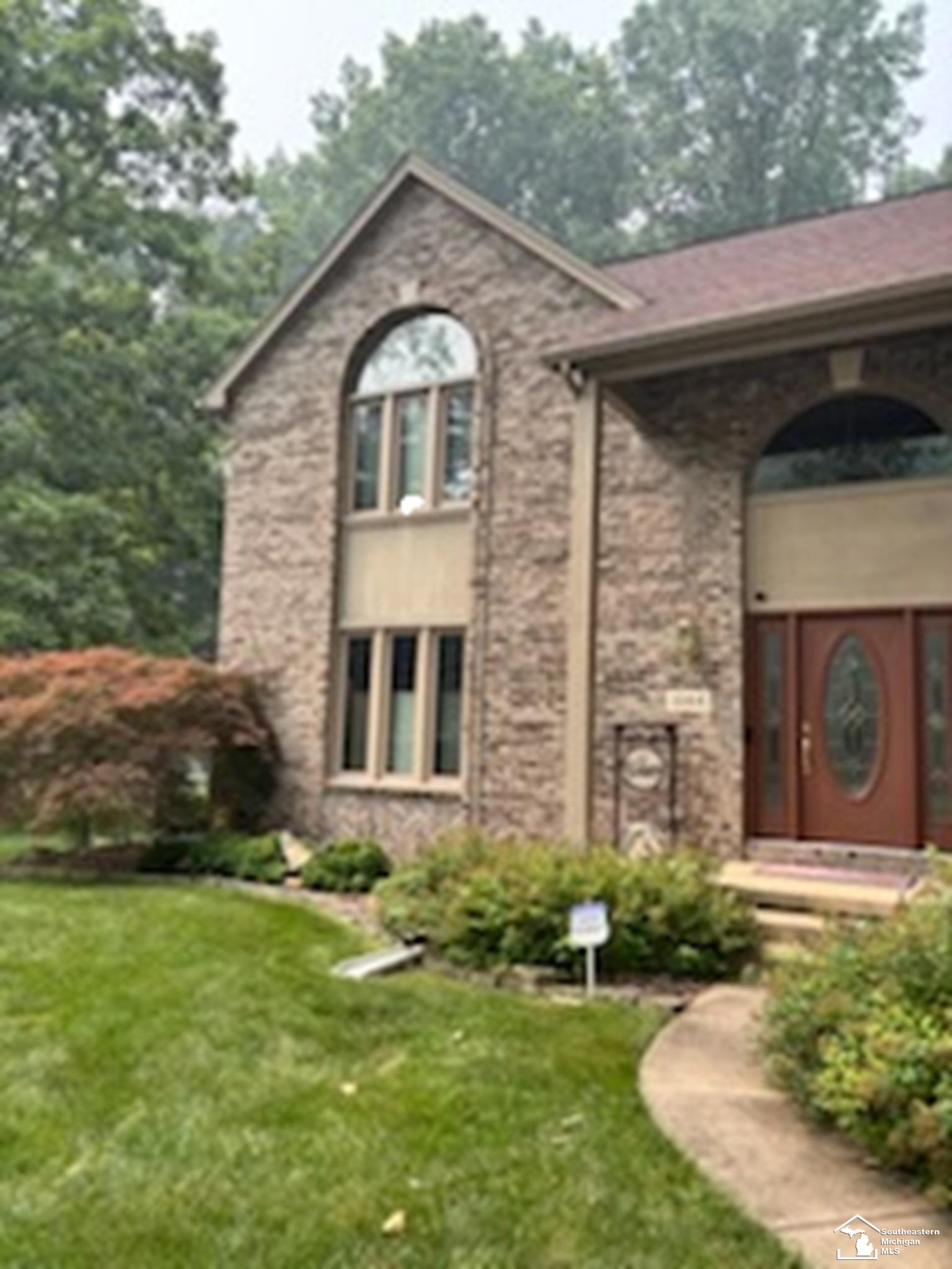 2084 Stoneybrook Lane