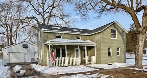 527 N Line Street Chesaning Village MI 48616