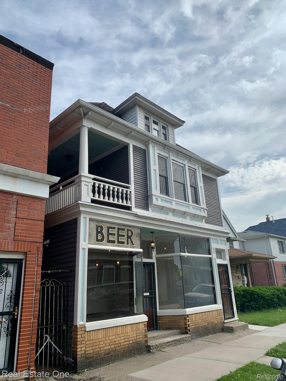 2454 Florian Street