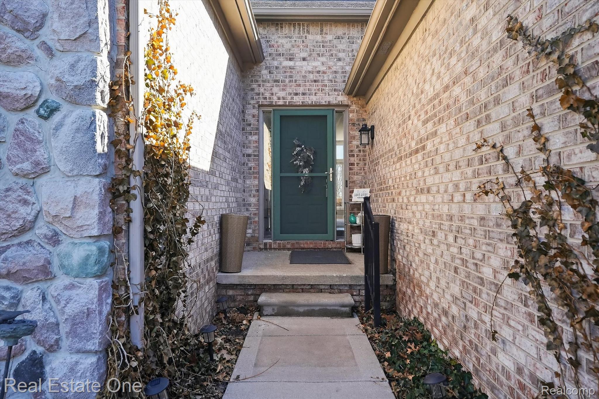 1088 Eagle Nest Drive