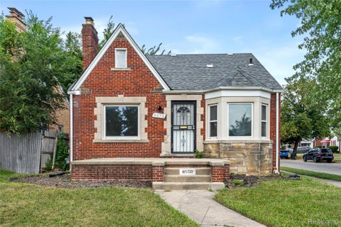 Photo of 8550 W Outer Drive, Detroit City, MI 48219 (MLS # 20261079819)