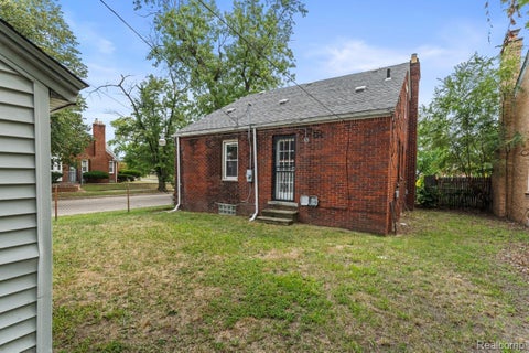 Tiny photo for 8550 W Outer Drive, Detroit City, MI 48219 (MLS # 20261079819)