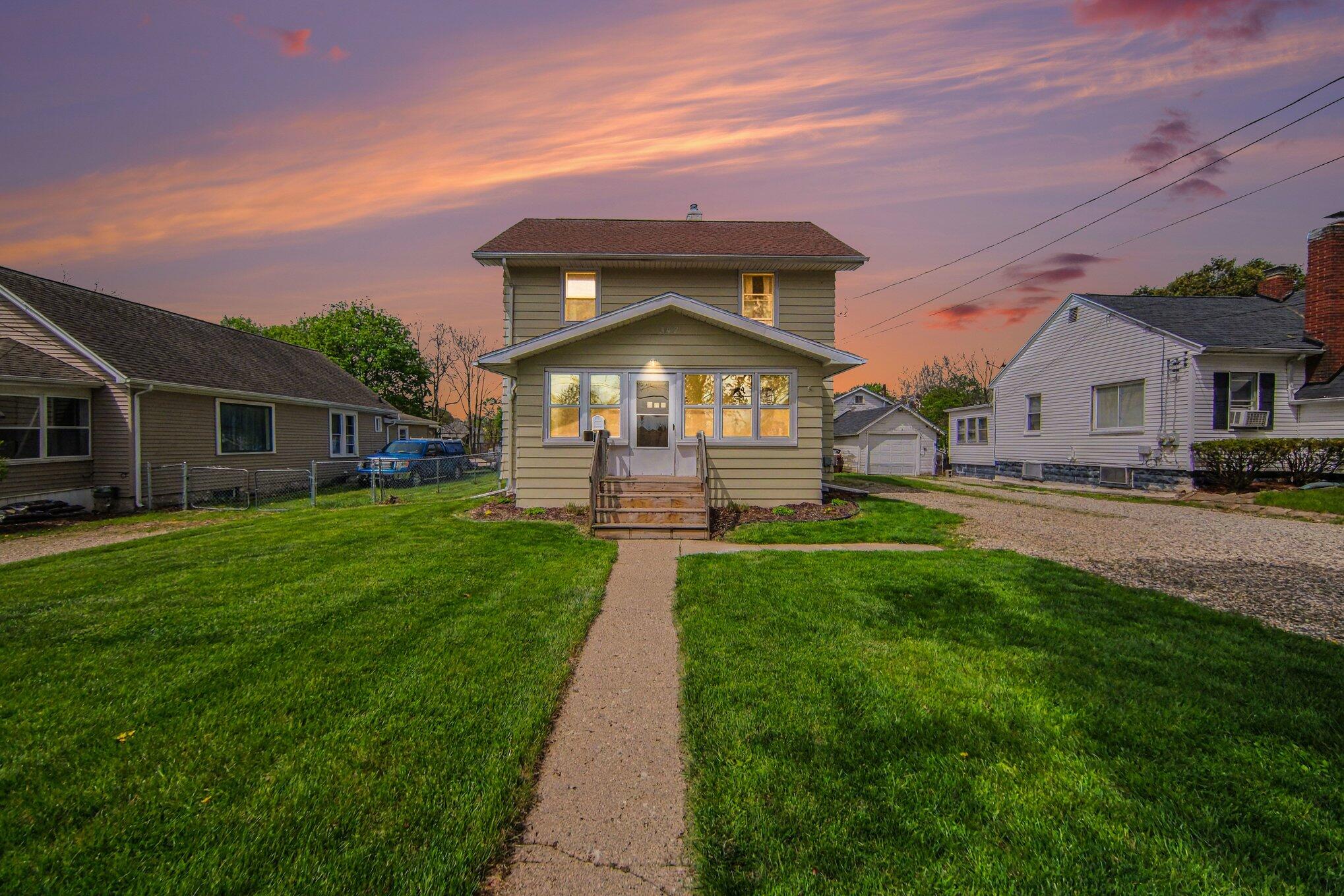 342 N Grinnell Street