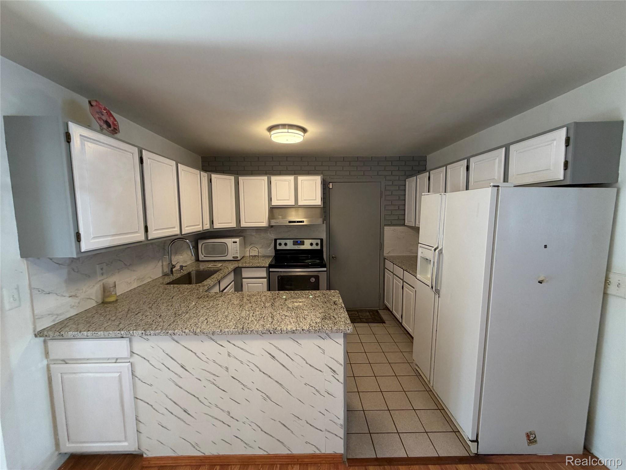 222 Wainwright Street