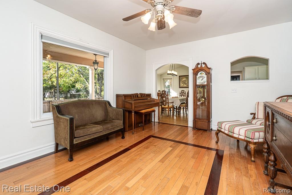 629 N Calhoun Street