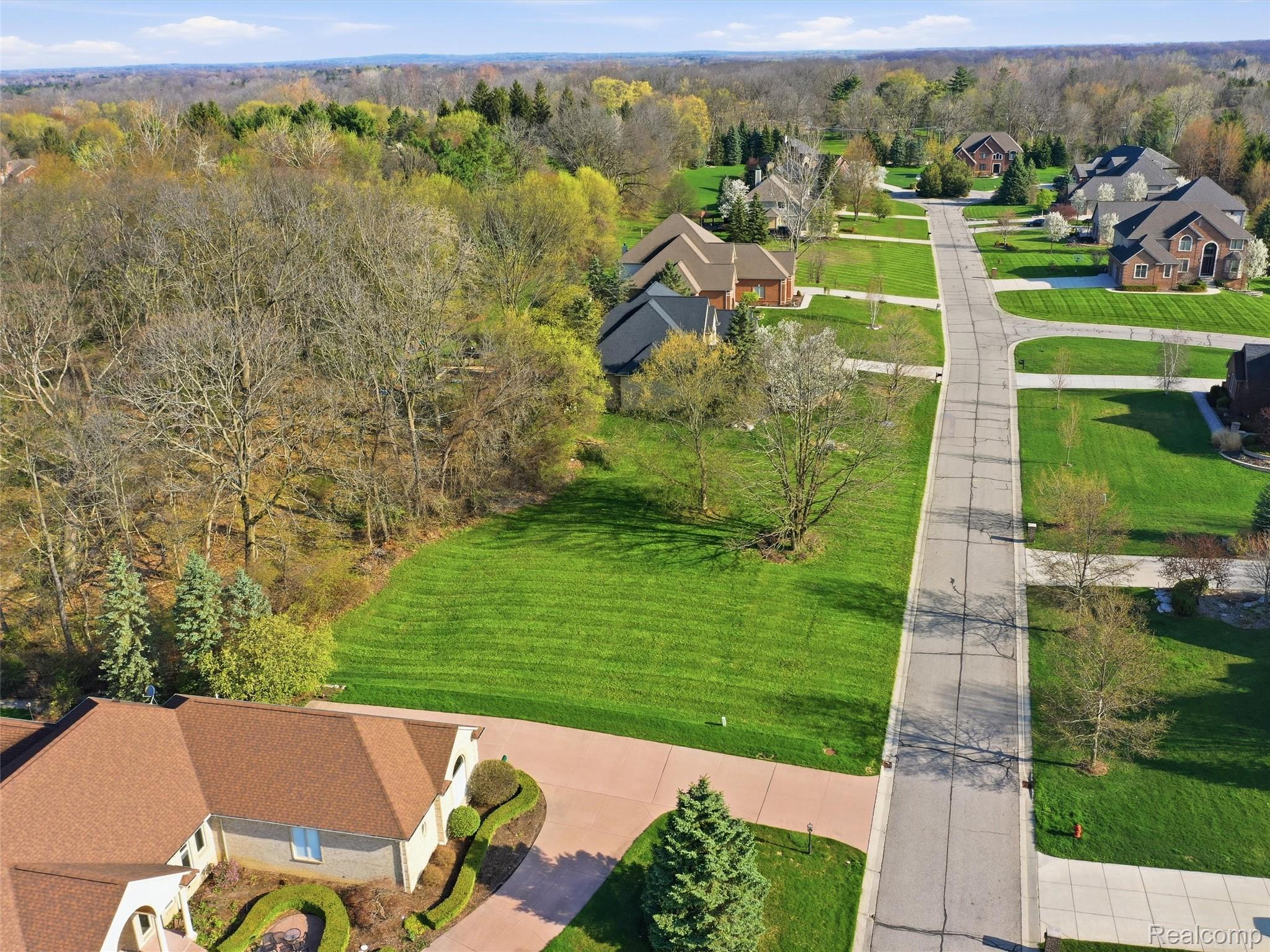 4710 Woodland Hills Drive