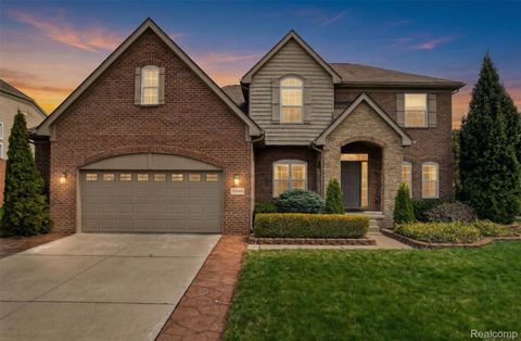 3595 Hogan Circle Rochester Hills City MI 48307