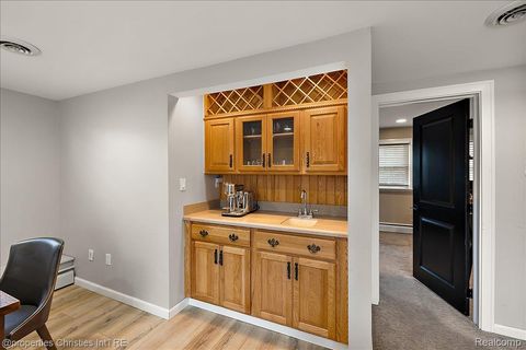 Tiny photo for 5722 Raven Road, Bloomfield Hills City, MI 48301 (MLS # 20261020357)