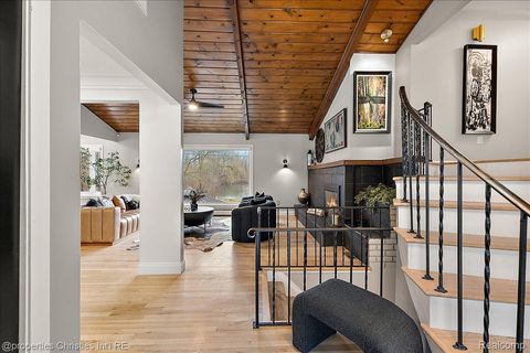 Tiny photo for 5722 Raven Road, Bloomfield Hills City, MI 48301 (MLS # 20261020357)