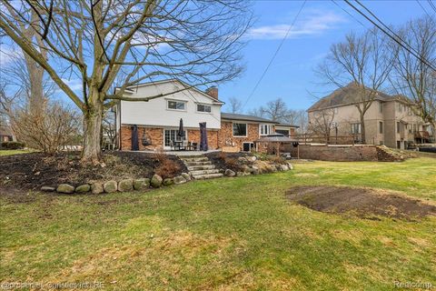 Tiny photo for 5722 Raven Road, Bloomfield Hills City, MI 48301 (MLS # 20261020357)