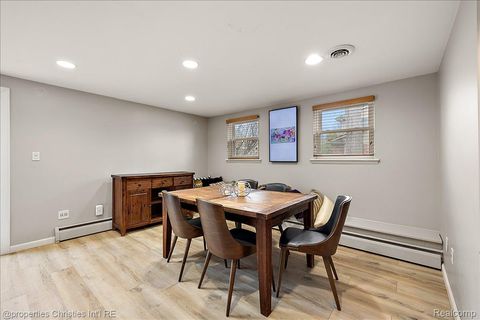 Tiny photo for 5722 Raven Road, Bloomfield Hills City, MI 48301 (MLS # 20261020357)