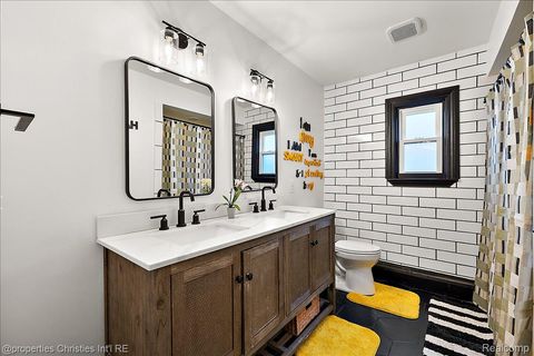 Tiny photo for 5722 Raven Road, Bloomfield Hills City, MI 48301 (MLS # 20261020357)