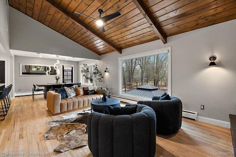 Tiny photo for 5722 Raven Road, Bloomfield Hills City, MI 48301 (MLS # 20261020357)