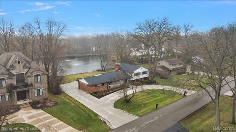 Tiny photo for 5722 Raven Road, Bloomfield Hills City, MI 48301 (MLS # 20261020357)