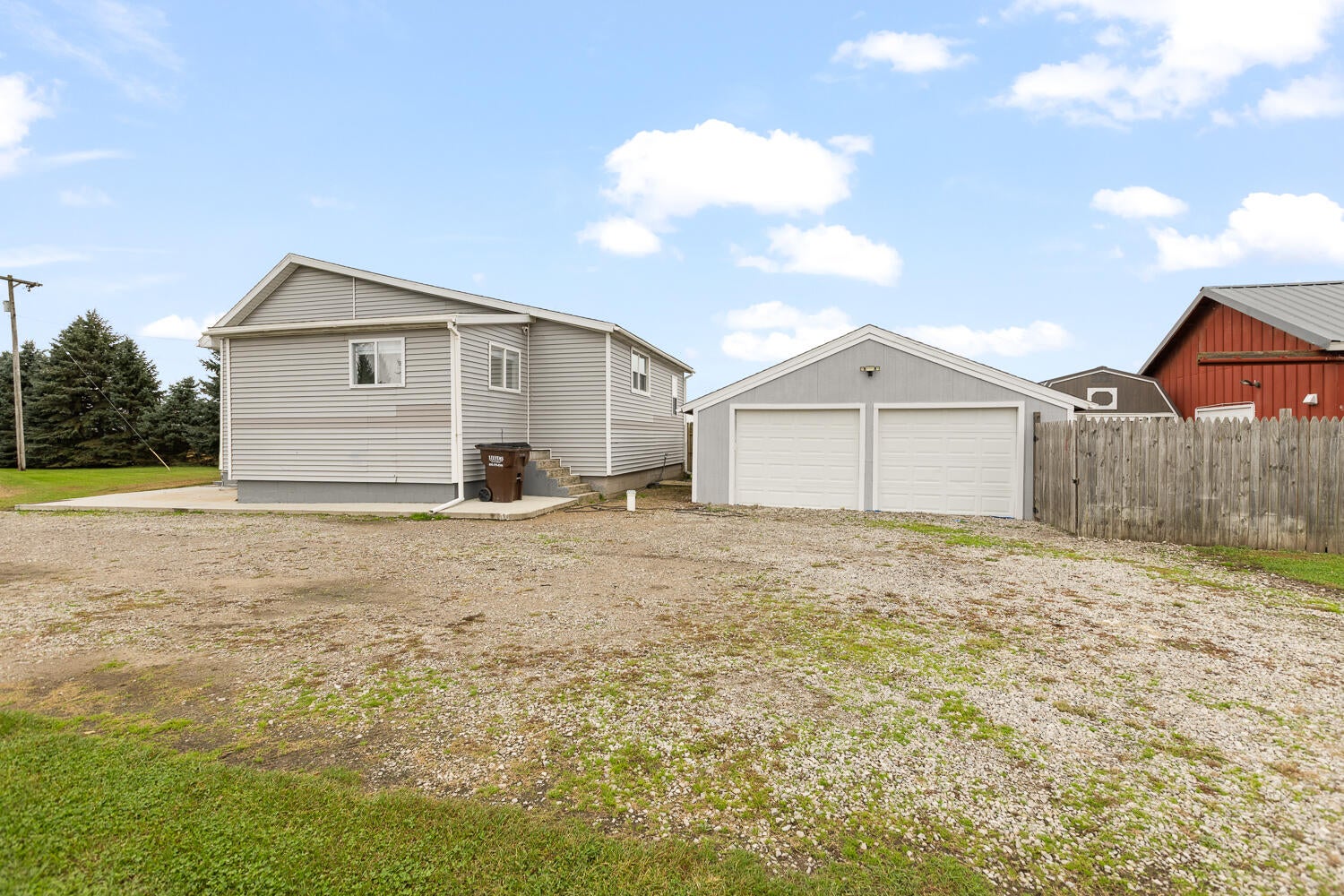 11200 Deerfield Road
