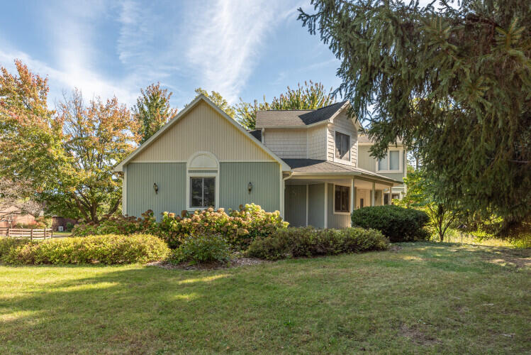2875 Trailwood Lane