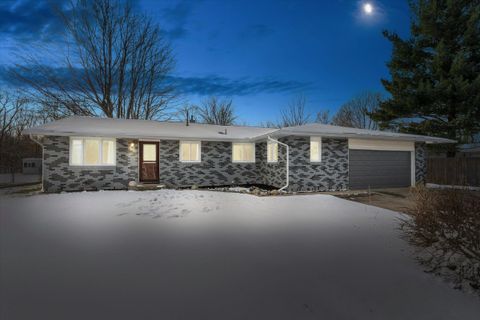 68030 Eagle Lake Road Ontwa Township MI 49112