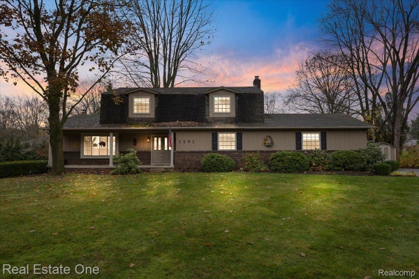 1291 GETTYSBURG CT, ROCHESTER HILLS, MI 48306 - Image 70009fddba3ef6b769d16c1e5802bfdb/2646942507