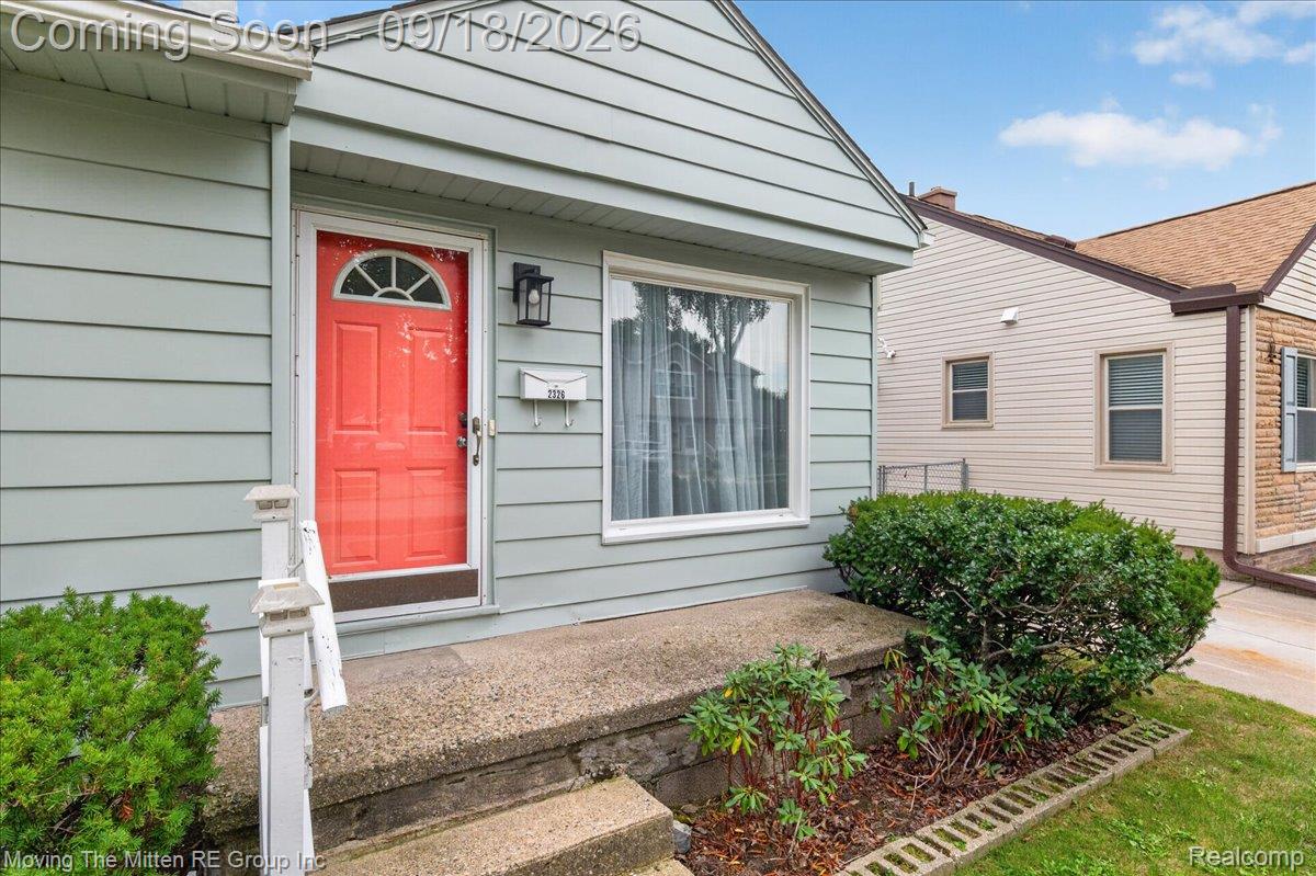 2326 Rowland Avenue