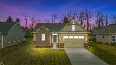 1172 Julian Court Waterford Charter Township MI 48327